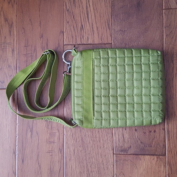 Lug Adjustable Strap Quilted Crossbody Green Travel Bag - Picture 4 of 16